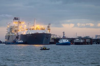 Ultraschall statt Chlor: Weniger Abwasser bei zweitem LNG-Schiff in Wilhelmshaven