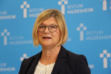 Missbrauch im Bistum Hildesheim: Ex-Justizministerin fordert Aufarbeitung