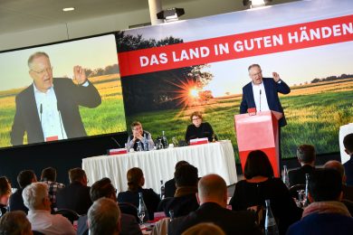 Auch manche rhetorische Spitzen können die rot-grüne Harmonie nicht trüben