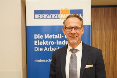 Metall- und Elektrounternehmer fordern Flexibilität – IG Metall droht mit Streik