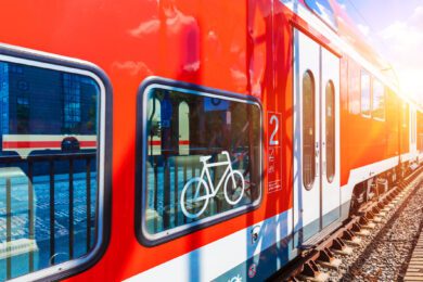 ADFC-Chef Henze fordert mehr Fahrrad-Mitnahmemöglichkeiten in der Bahn