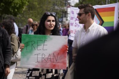 Protest gegen das Regime im Iran: „Wie viel Blut muss noch fließen?“