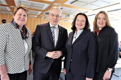 Wenn der Roboterberater den Kühlschrank erklärt